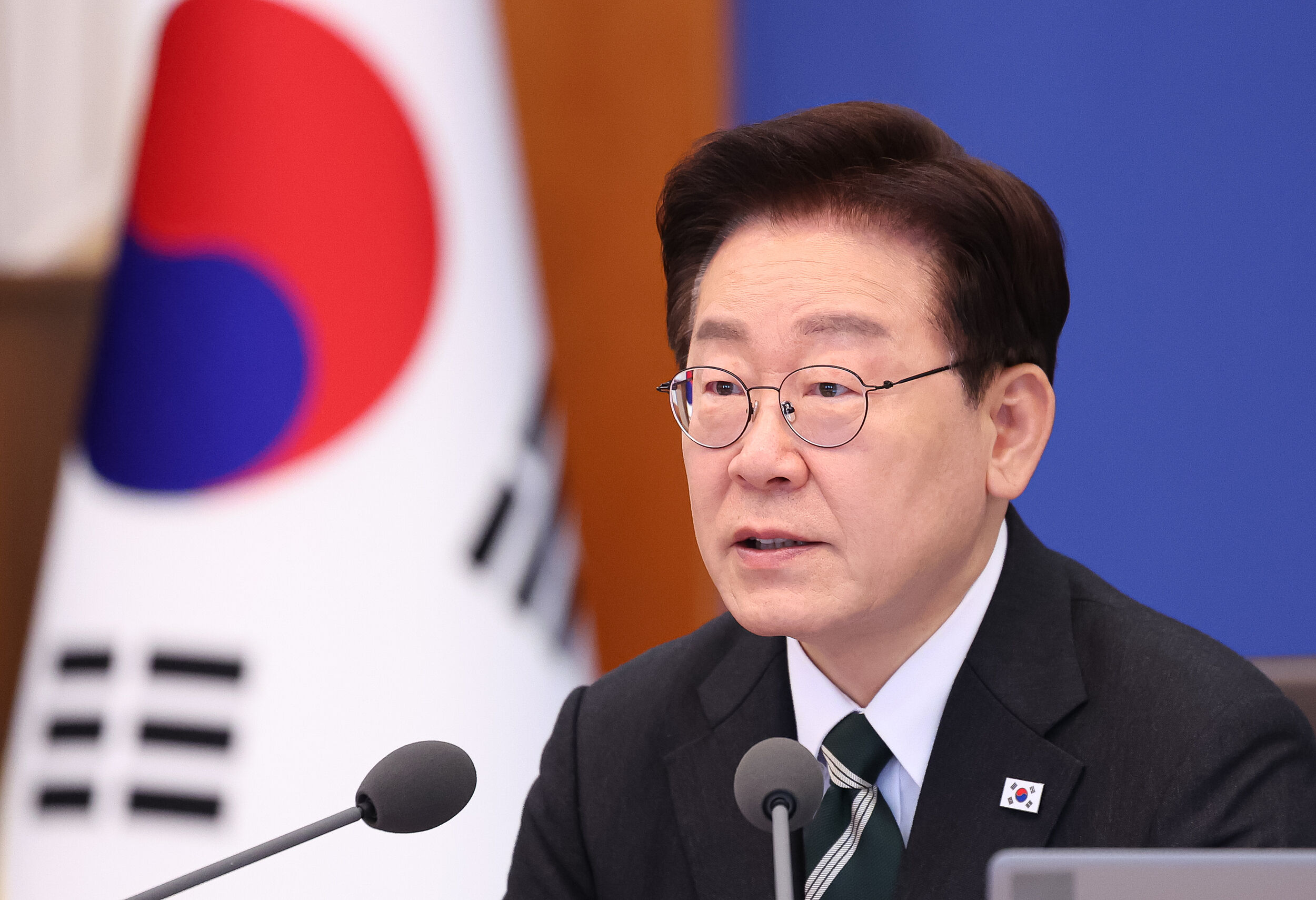 8722600 ▲▼南韓總統李在明28日在青瓦台召開國務會議。(圖/VCG)