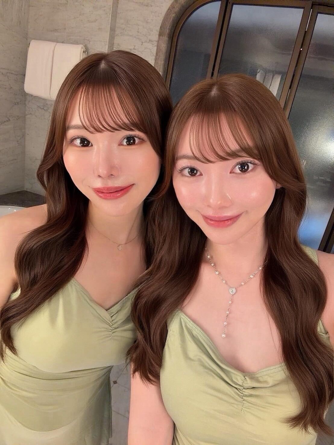 ▲▼日本2位美女媽媽撞臉被酸出自同一位醫美醫師。（圖／翻攝Threads／yoriko_02）