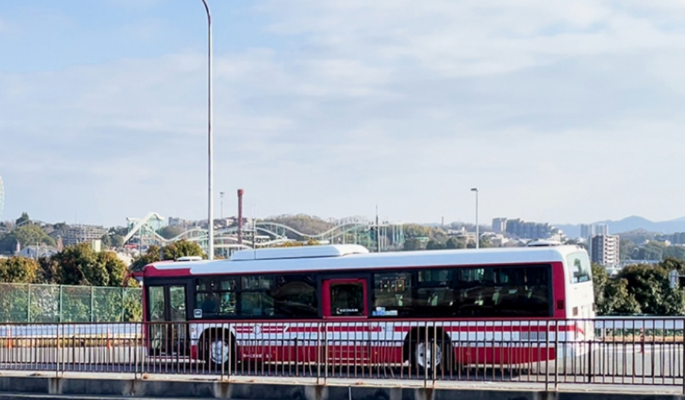 8738170 ▲▼日本公車「提早14秒發車」! 客運公司遭政府書面警告處分。(圖/京阪巴士)