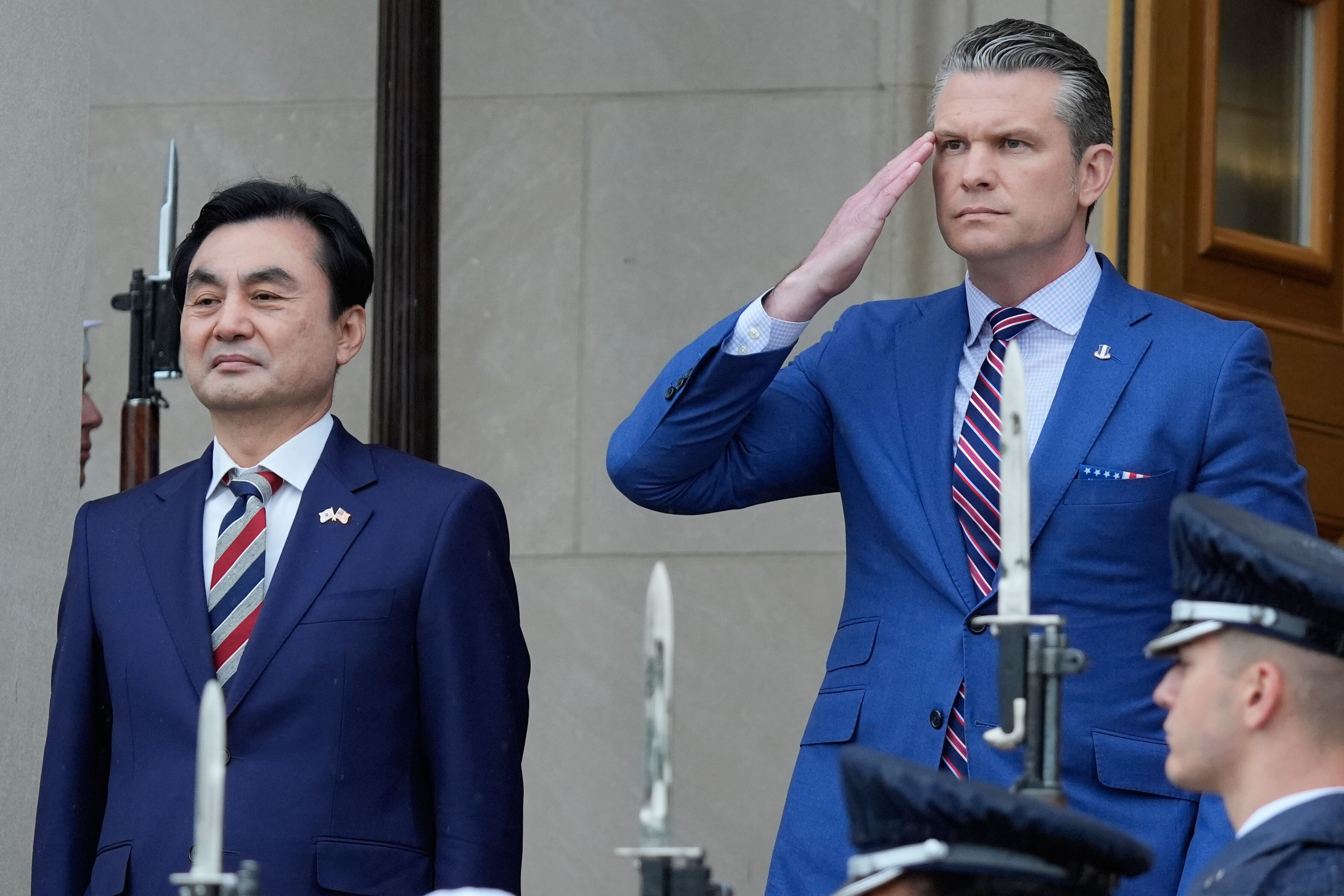 ▲▼南韓國防部長安圭伯訪美，11日與美國國防部長赫格塞斯進行會談。（圖／達志影像／美聯社）