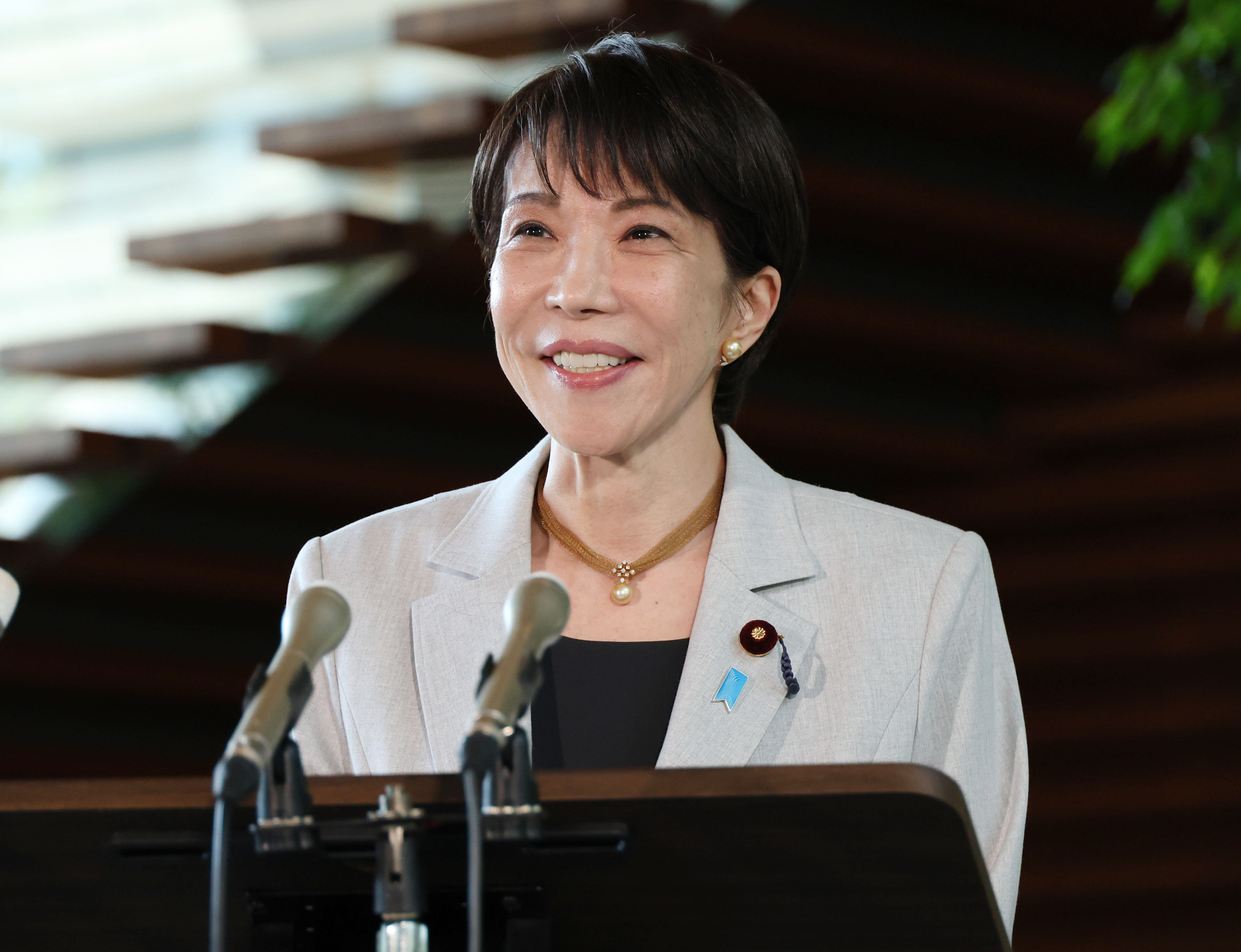 8747978-2 ▲▼日本首相高市早苗19日上午啟程訪韓前,在總理官邸召開記者會。(圖/達志影像/美聯社)