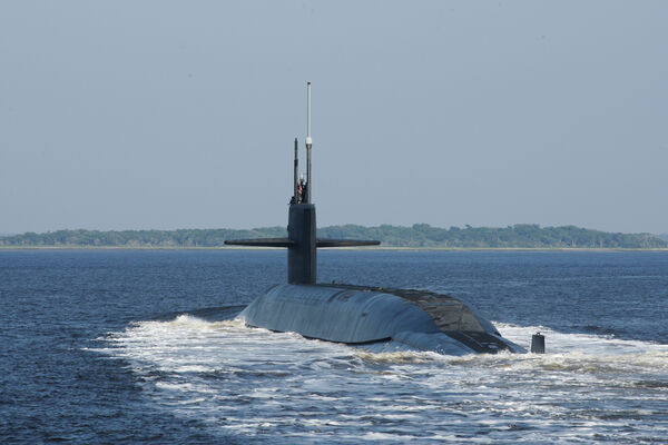 ▲▼美軍14艘俄亥俄級（Ohio-class）彈道飛彈潛艦之一的「阿拉斯加號」（USS Alaska）。（圖／路透）